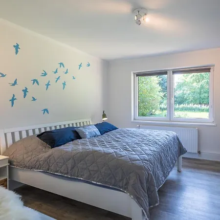 Luett-keine Monteure- Vakantiehuis *