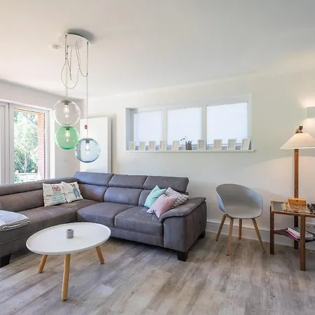 Luett-keine Monteure- * Husum (Schleswig-Holstein)