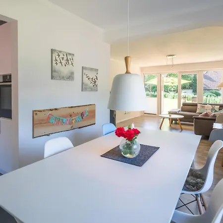 Luett-keine Monteure- Husum (Schleswig-Holstein)